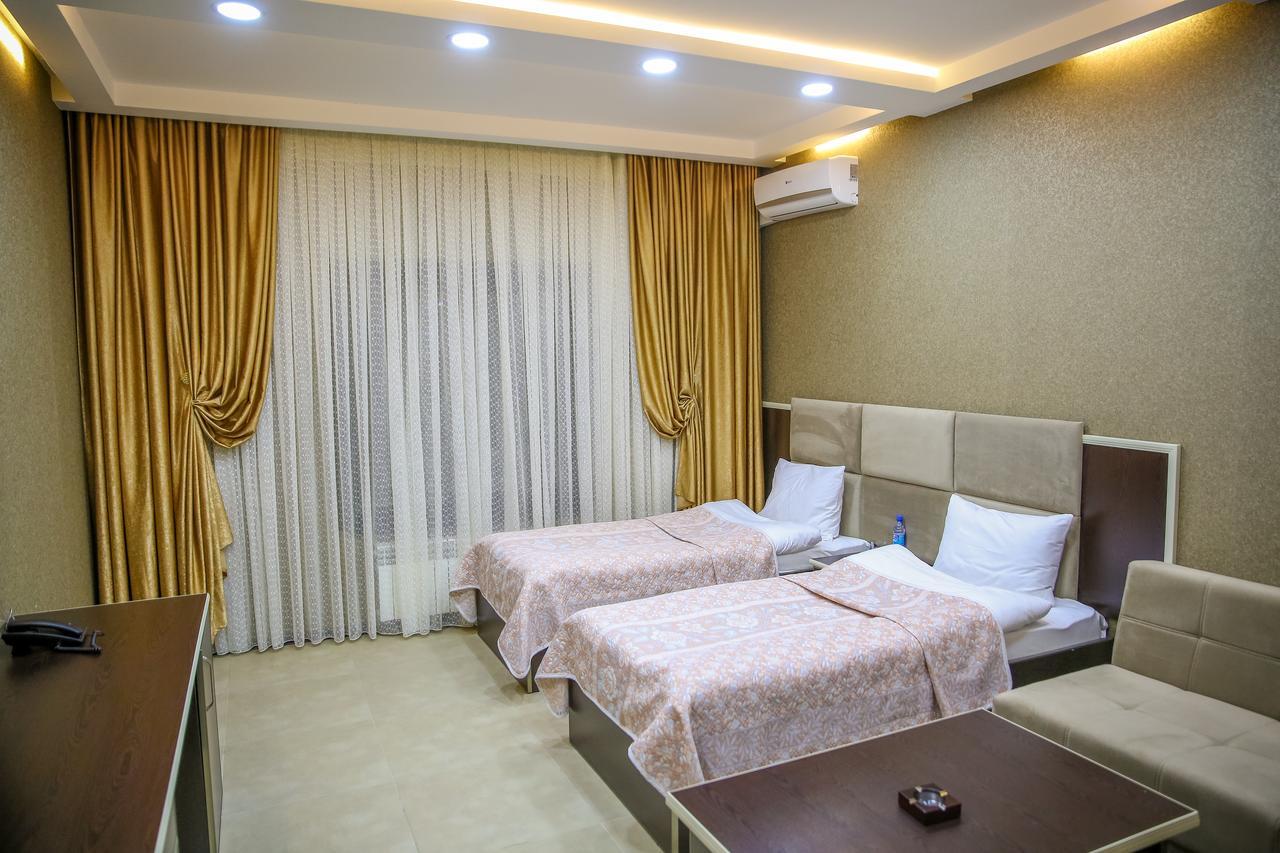 Semeni Hotel & Restaurant Mingəçevir Esterno foto