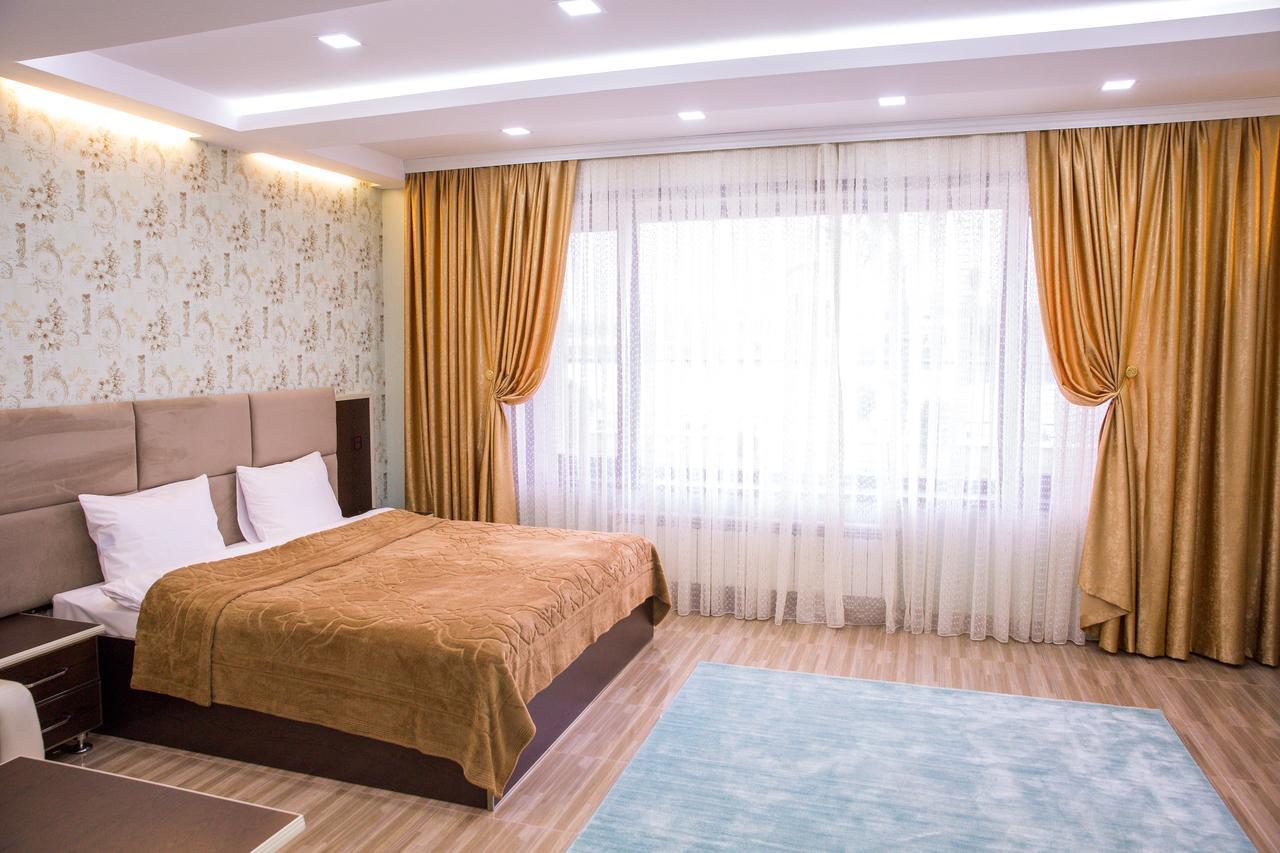 Semeni Hotel & Restaurant Mingəçevir Esterno foto